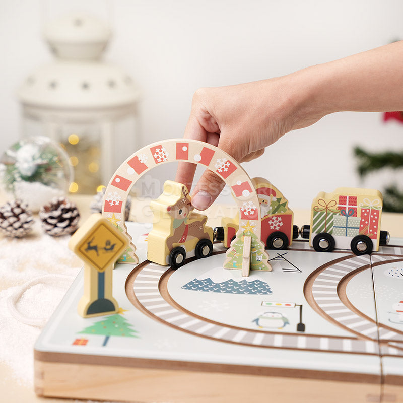 Montessori Christmas Railway