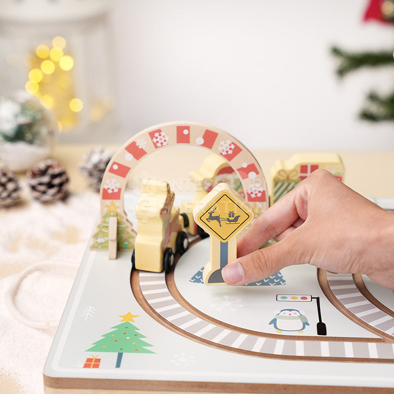 Montessori Christmas Railway