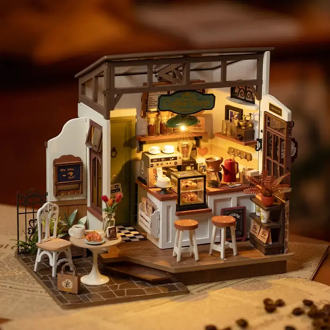 No.17 Cafe Miniature House | Miniacraft